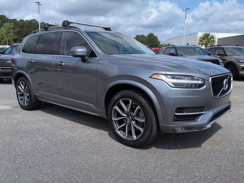 Used 2019 Volvo XC90 T6 Momentum w/ Protection Package AWD/4WD image 2