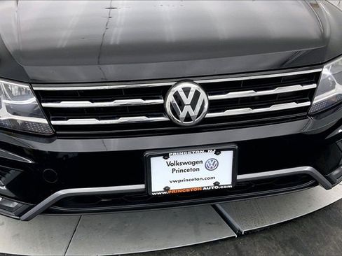 Used 2018 Volkswagen Tiguan S image 29