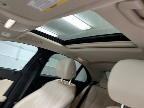 Used 2021 Mercedes-Benz E 350 Sedan image 19