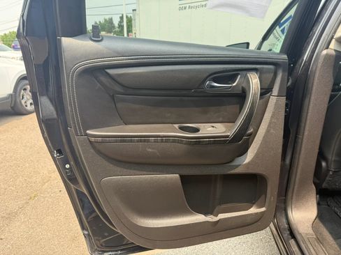 Used 2013 GMC Acadia SLT AWD/4WD image 14
