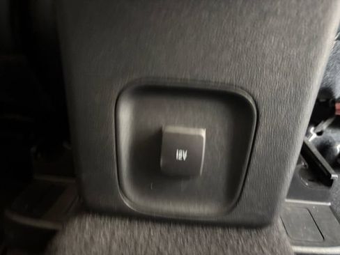 Used 2020 Ford Escape SEL FWD image 37