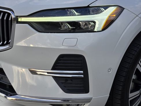 Used 2022 Volvo XC60 B5 Inscription w/ Advanced Package AWD/4WD image 28