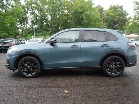 Used 2025 Honda HR-V Sport image 4
