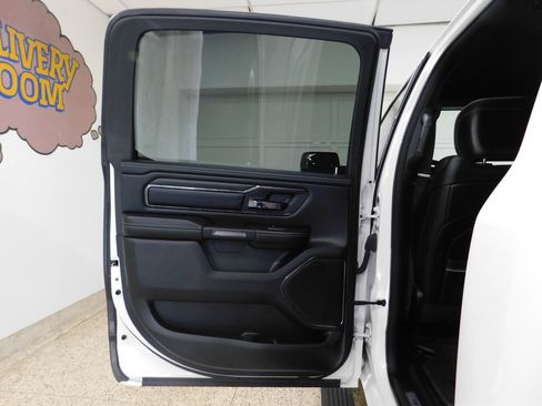 Used 2022 RAM 1500 Limited w/ Body-Colour Bumper Group AWD/4WD image 53