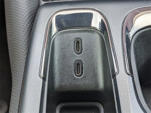 Used 2025 Chevrolet Equinox EV RS image 30