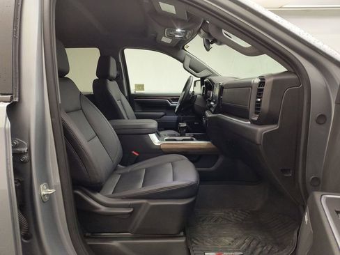 Used 2024 Chevrolet Silverado 1500 RST image 26