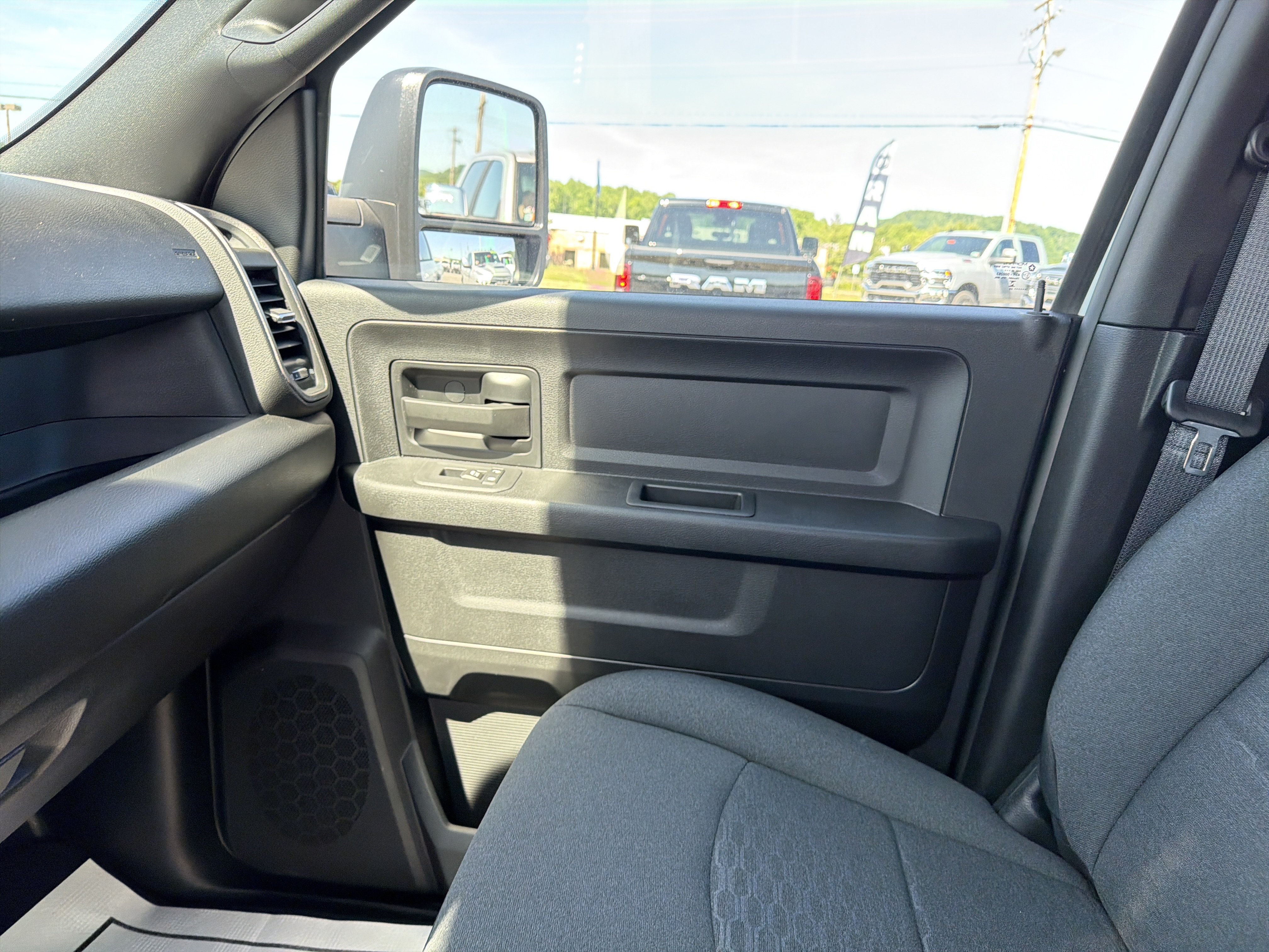 New 2026 RAM 2500 Tradesman AWD/4WD image 22