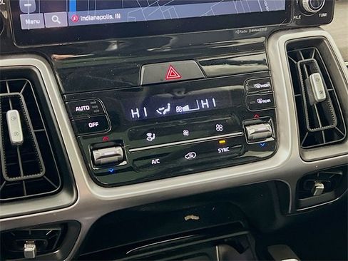 Used 2023 Kia Sorento X-Line EX image 20