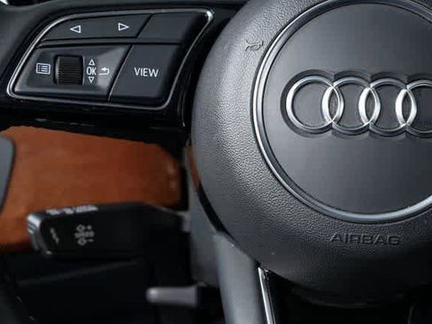Used 2021 Audi A4 2.0T Premium w/ Convenience Package image 10