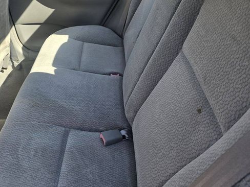 Used 2003 Toyota Corolla LE FWD image 18