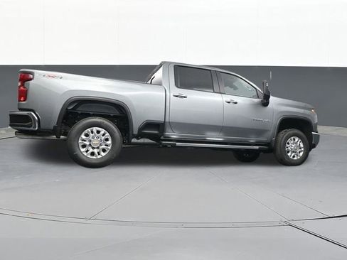 Used 2024 Chevrolet Silverado 3500 LT w/ Convenience Package AWD/4WD image 38