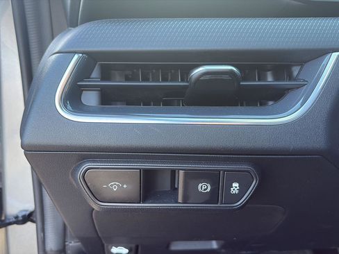 Used 2025 Kia K4 GT-Line image 17