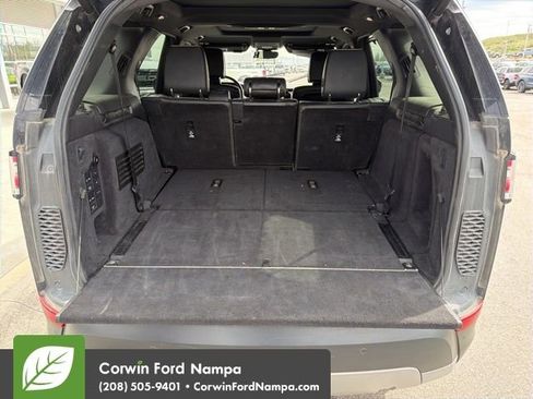 Used 2018 Land Rover Discovery HSE Luxury image 14