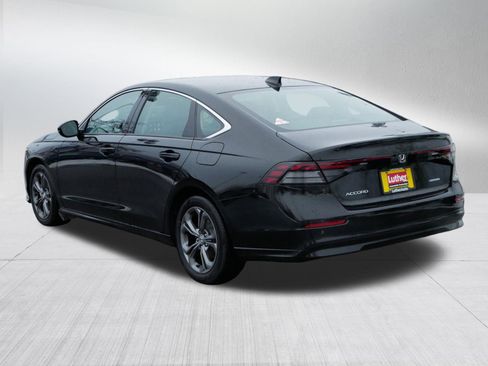 Certified 2025 Honda Accord EX-L image 5