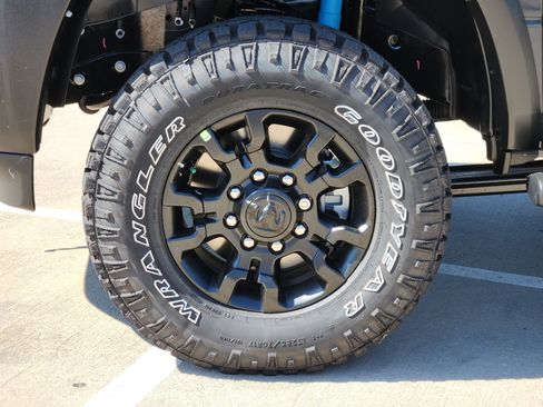 New 2026 RAM 2500 Tradesman w/ Power Wagon Package image 9