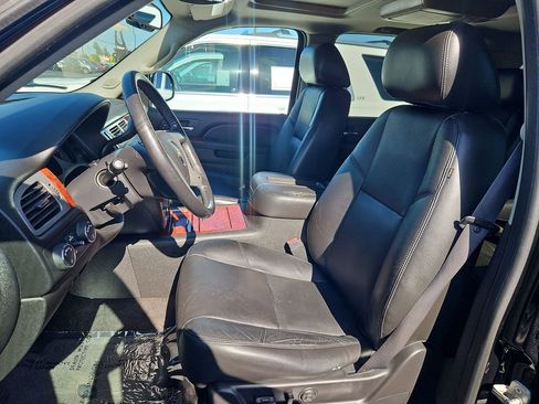 Used 2012 Chevrolet Suburban LTZ AWD/4WD image 21