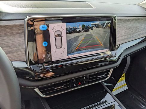 New 2026 Volkswagen Atlas SEL AWD/4WD image 24