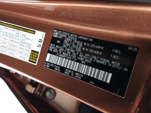 Used 2025 Lexus RZ 300e w/ Accessory Package (2T) FWD image 32