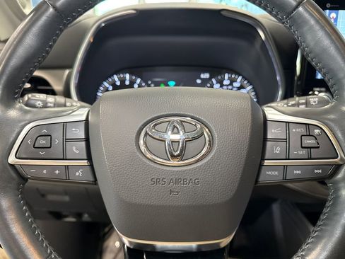Used 2020 Toyota Highlander Limited image 28