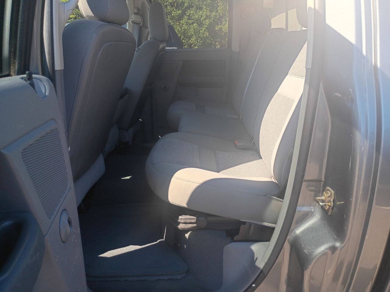 Used 2007 Dodge Ram 2500 Truck SLT AWD/4WD image 13