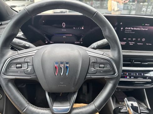 Used 2024 Buick Envista Avenir FWD image 20