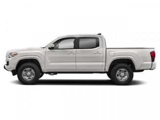 Used 2019 Toyota Tacoma SR5 AWD/4WD video 3