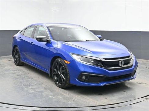 Used 2019 Honda Civic Sport image 2