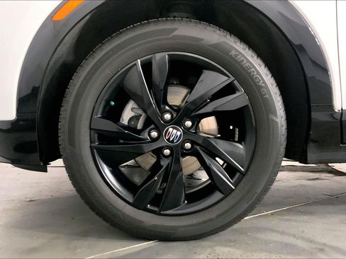 Used 2024 Buick Encore GX Sport Touring w/ Comfort Package FWD image 9