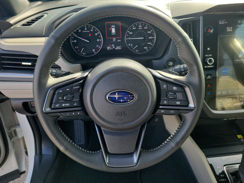Used 2025 Subaru Forester Limited AWD/4WD image 23