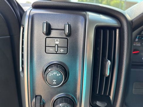 Used 2017 Chevrolet Silverado 2500 LT w/ All Star Edition image 39