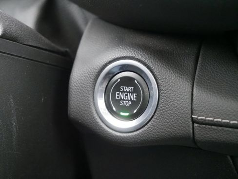 Used 2023 Buick Envision Avenir AWD/4WD image 26