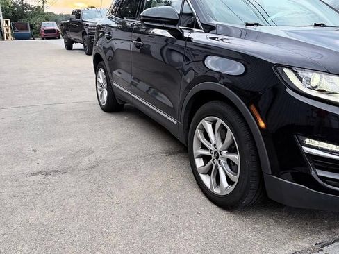 Used 2019 Lincoln MKC Select w/ MKC Climate Package FWD image 8