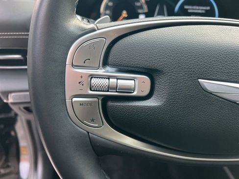 Used 2023 Genesis GV80 2.5T w/ Prestige 20" Package image 16