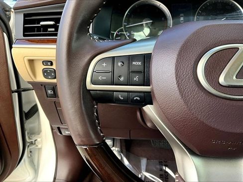 Used 2018 Lexus ES 350 w/ Premier Package FWD image 20