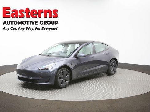 Used 2023 Tesla Model 3 Standard Range image 54