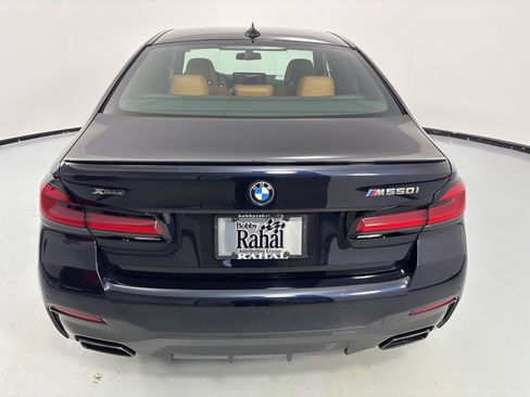Used 2022 BMW M550i xDrive w/ Executive Package image 6