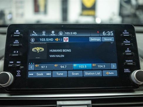 Used 2021 Honda Accord EX image 20