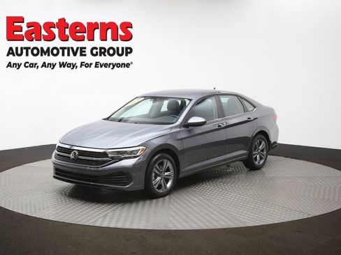 Used 2024 Volkswagen Jetta SE image 72