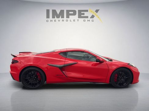 Used 2023 Chevrolet Corvette Z06 w/ Engine Appearance Package RWD image 6
