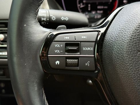Used 2023 Honda Civic Sport image 15