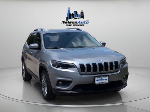 Used 2020 Jeep Cherokee Latitude Plus FWD image 2