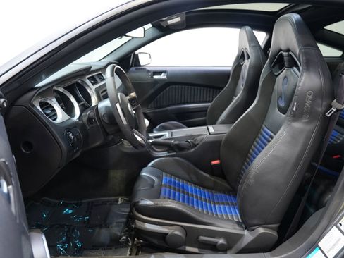 Used 2014 Ford Mustang Shelby GT500 w/ Equipment Group 821A RWD image 27