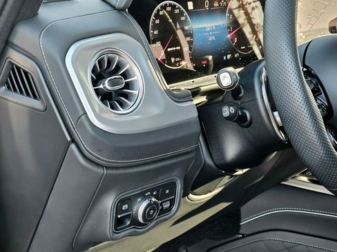 Used 2025 Mercedes-Benz G 63 AMG 4MATIC image 20