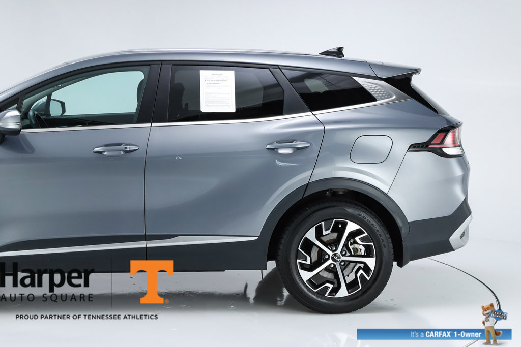 Used 2023 Kia Sportage EX FWD image 4