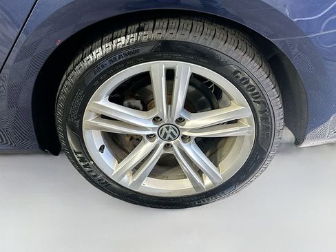 Used 2014 Volkswagen Passat TDI SEL Premium image 29