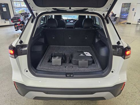 New 2026 Volkswagen Tiguan SE image 13