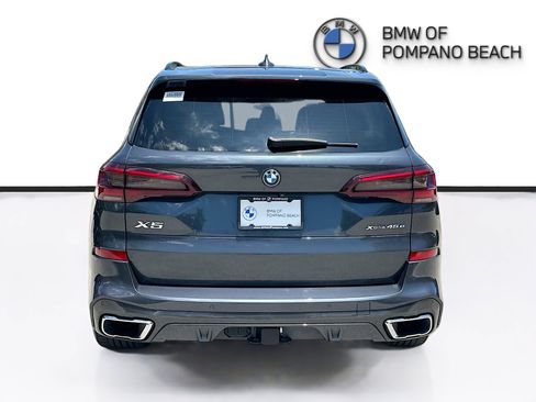 Used 2022 BMW X5 xDrive45e w/ M Sport Package AWD/4WD image 6