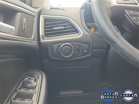 Certified 2022 Ford Edge SEL w/ Convenience Package image 12