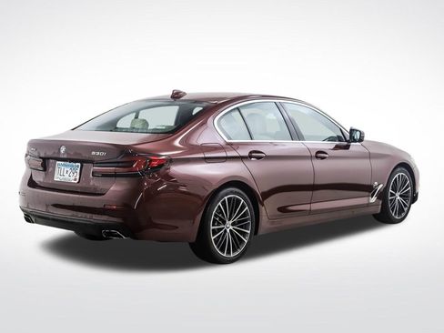 Certified 2023 BMW 530i xDrive AWD/4WD image 5