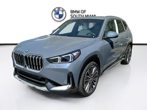 New 2026 BMW X1 xDrive28i w/ Technology Package image 3